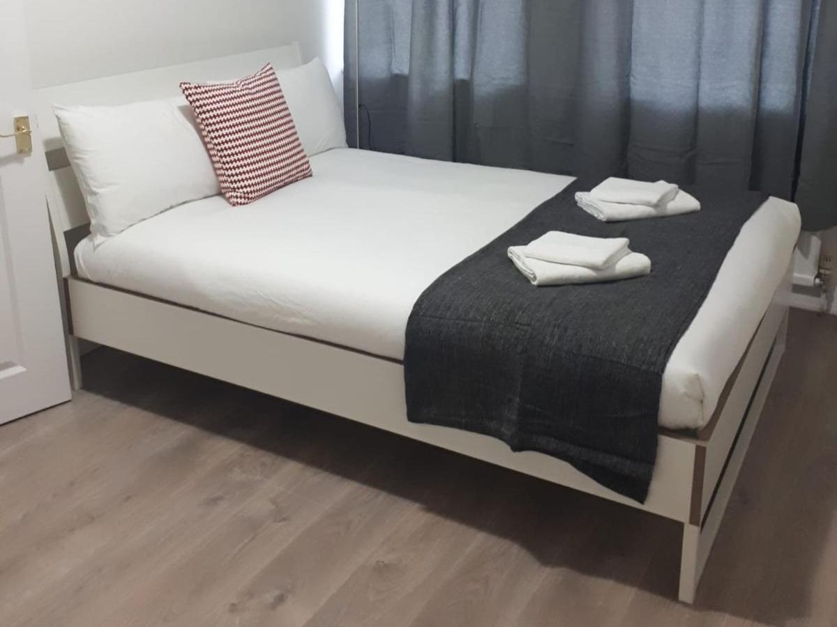 Marble Apartments Broadway Two London Room photo
